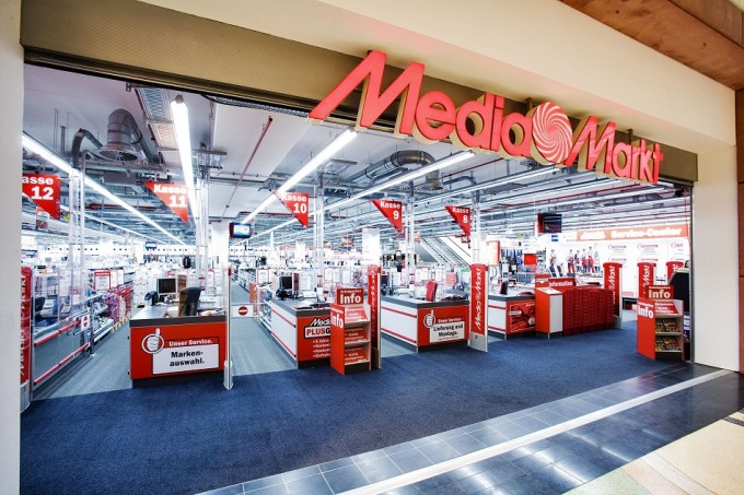 Media Markt  Winkelcentrum Boven 't Y