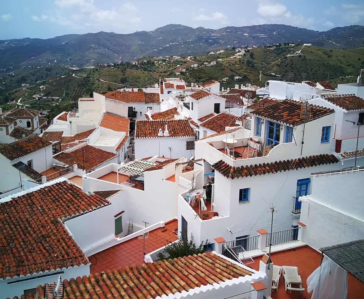 White village photo in Malaga